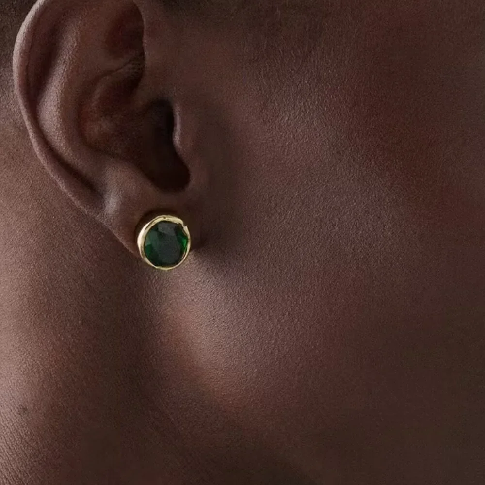 kate spade Emerald High Shine Studs/NWT - Picture 2 of 9